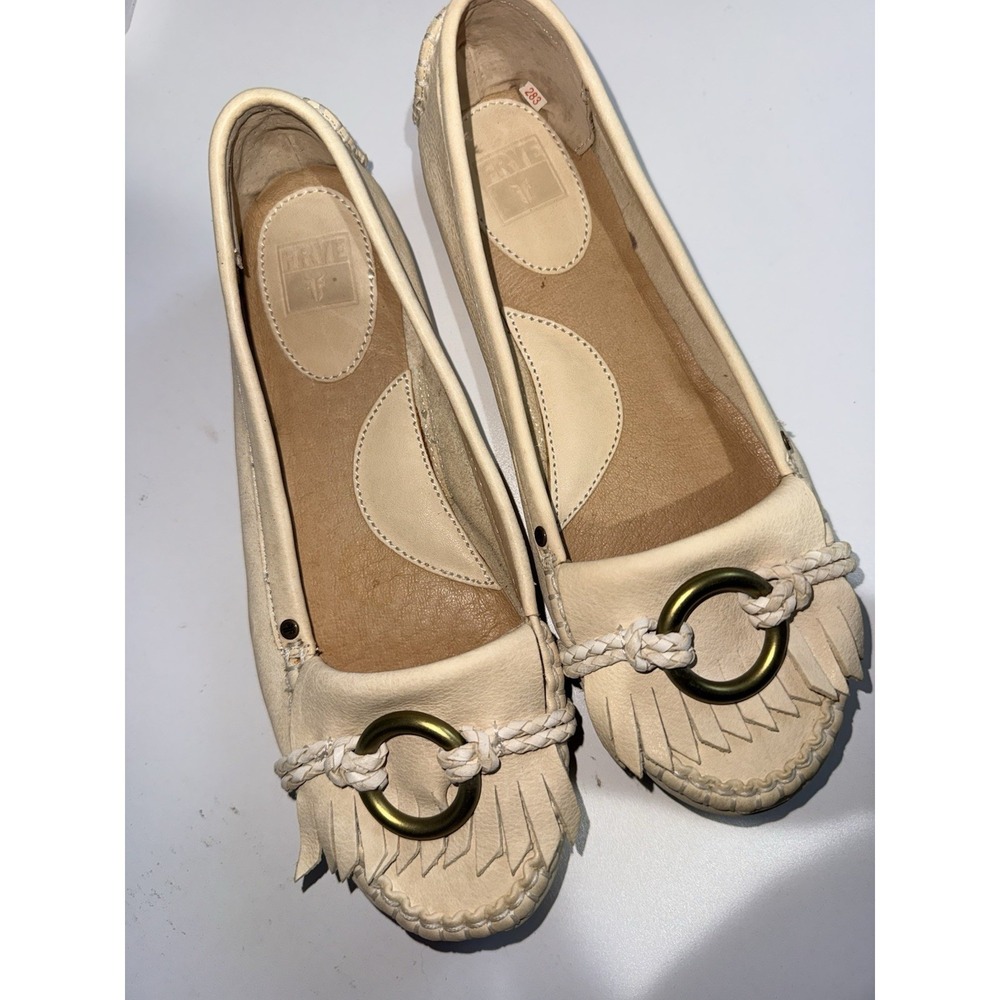 FRYE Flats Loafer Shoes Womens Size 7.5 M Nude Leather Reba O Ring NWOB U